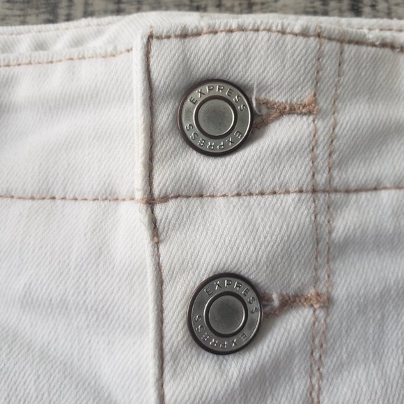 Y2K Express White Washed Button Fly Denim Skirt - Picture 5 of 11